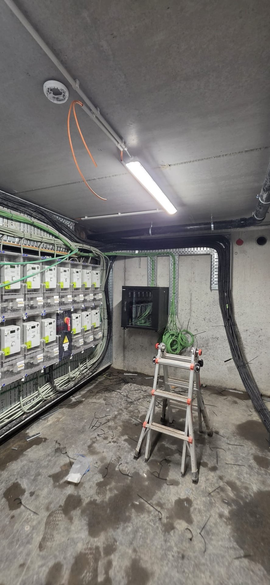 Data- en netwerkbekabeling — foto 3