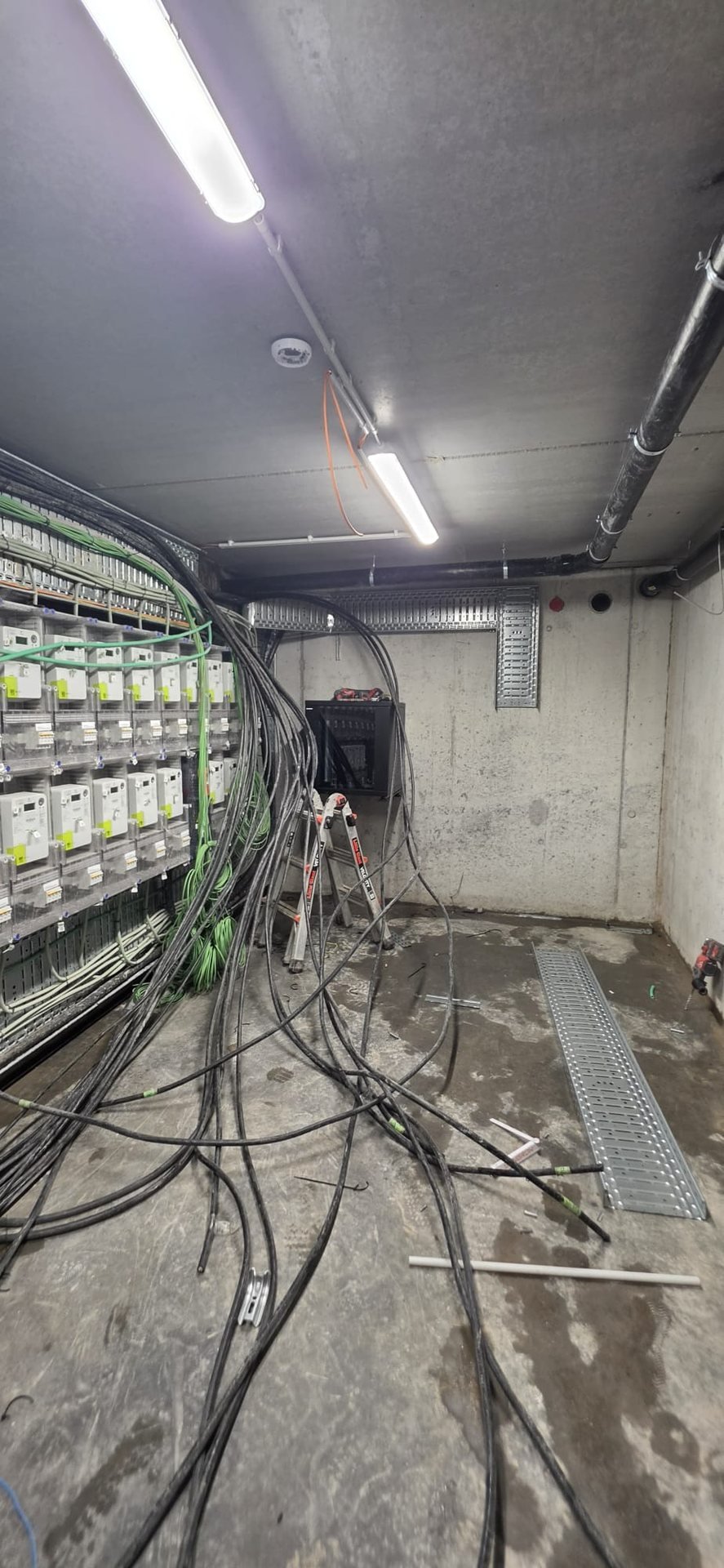Data- en netwerkbekabeling — foto 5