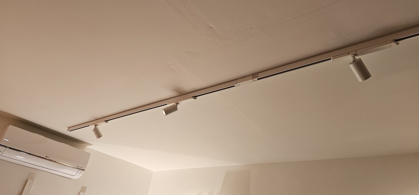 LED-verlichting in een architecturale nis